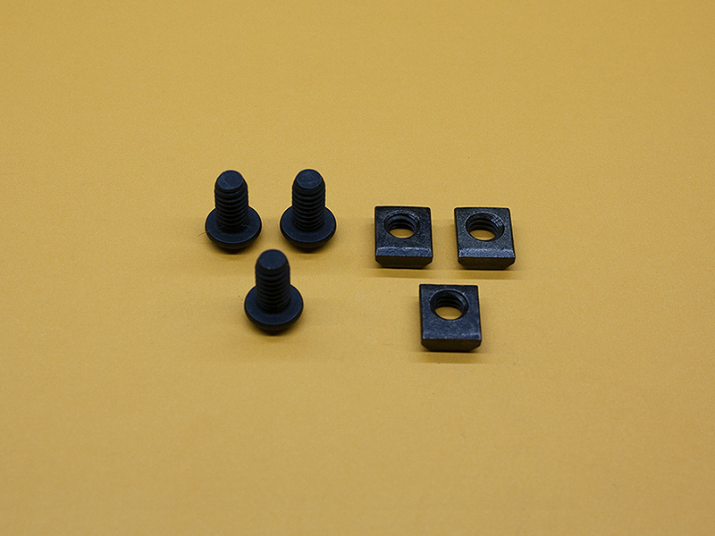 12085 - 15, 40 & 45 Series 4 Hole - Slotted Locking Zinc Hinge